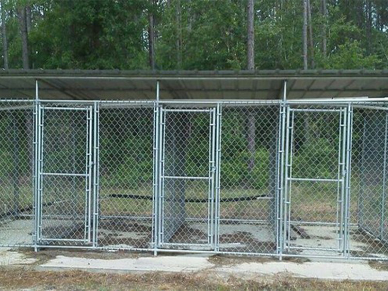Residential and commercial dog run kennel contractor in Baxley Georgia