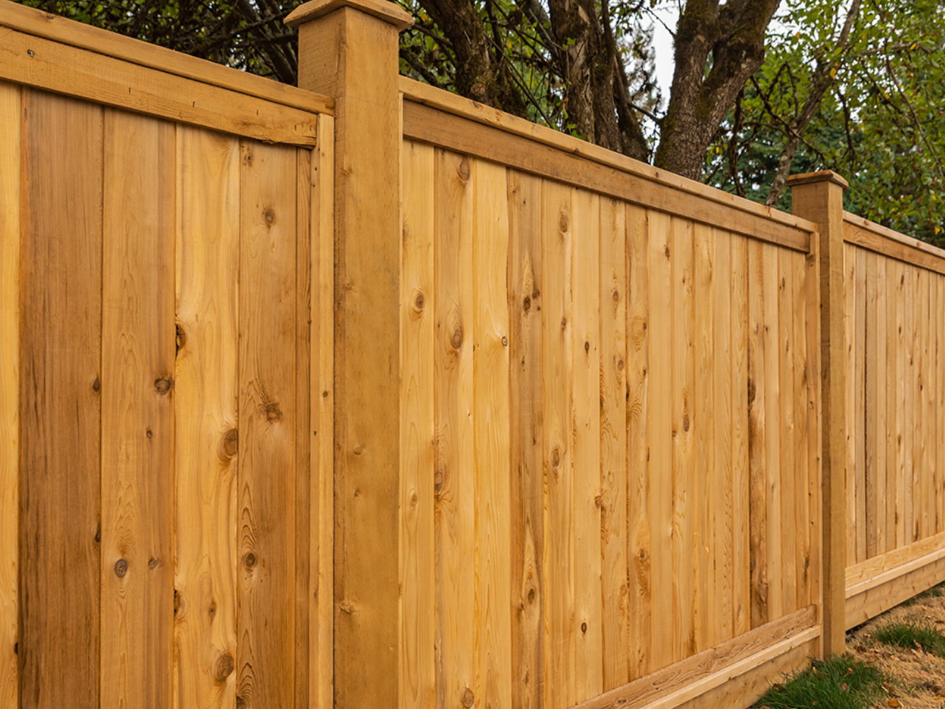 Jesup GA cap and trim style wood fence