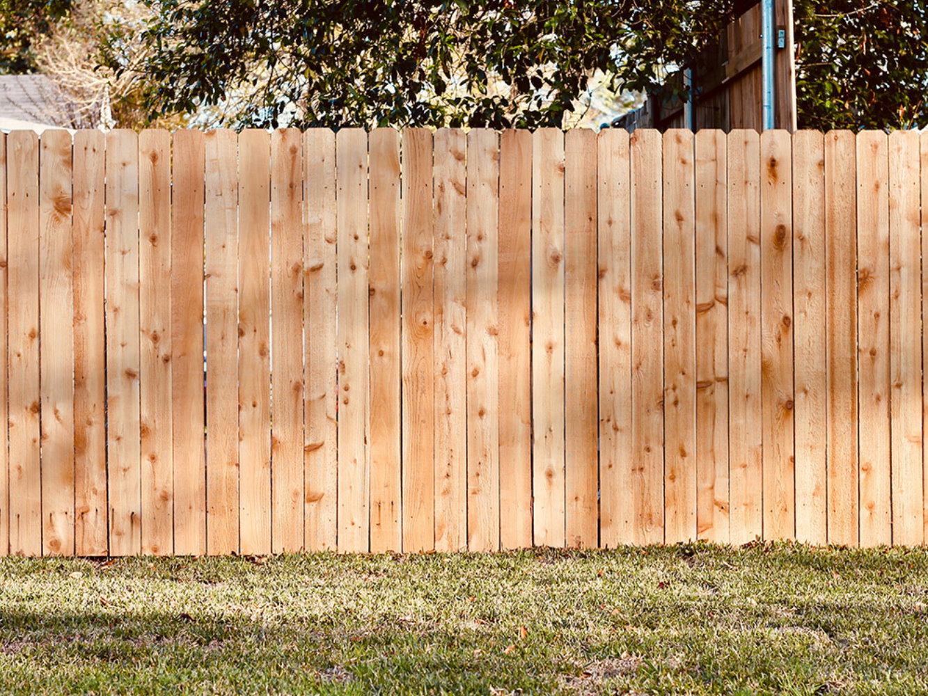 Jesup GA stockade style wood fence